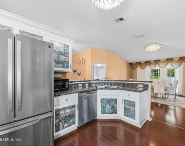 2656 Lantana Lakes Drive E - Photo Thumbnail 8