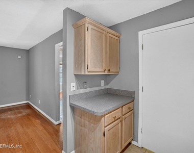 7701 Timberlin Park Boulevard - Photo Thumbnail 16