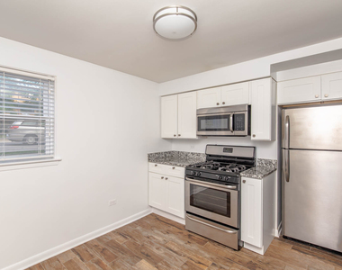 4904 N Harlem Avenue - Photo Thumbnail 3