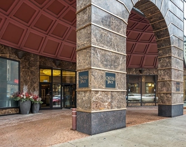 10 E Ontario Street - Photo Thumbnail 1