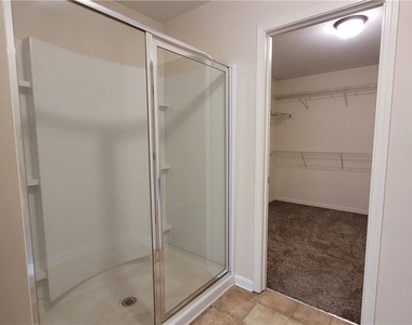 6010 Stonebrook Lane - Photo Thumbnail 29