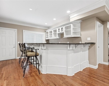 2060 Fife Ridge Court - Photo Thumbnail 12
