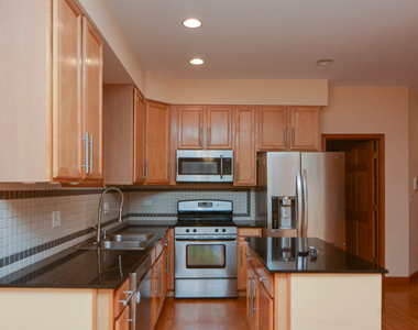 1720 W Augusta Avenue - Photo Thumbnail 1