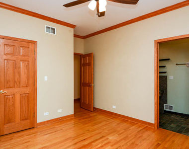 1720 W Augusta Avenue - Photo Thumbnail 11