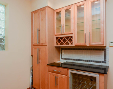 1720 W Augusta Avenue - Photo Thumbnail 4