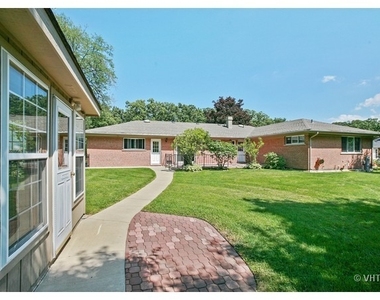257 Vista Road - Photo Thumbnail 8