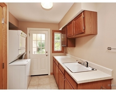 257 Vista Road - Photo Thumbnail 7