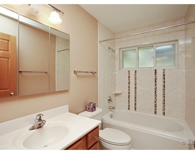 257 Vista Road - Photo Thumbnail 3