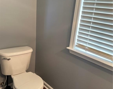 4306 Shillham Court - Photo Thumbnail 10