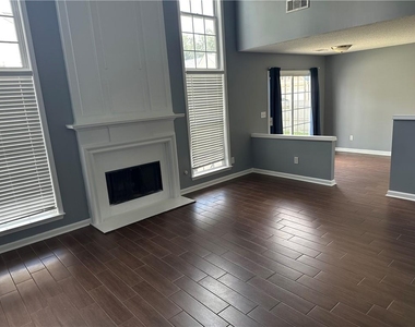 4306 Shillham Court - Photo Thumbnail 5