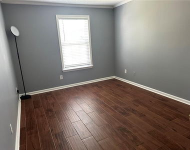 4306 Shillham Court - Photo Thumbnail 14