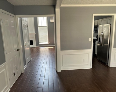 4306 Shillham Court - Photo Thumbnail 4