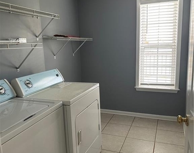 4306 Shillham Court - Photo Thumbnail 23