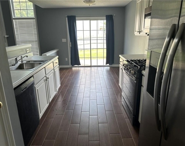4306 Shillham Court - Photo Thumbnail 8
