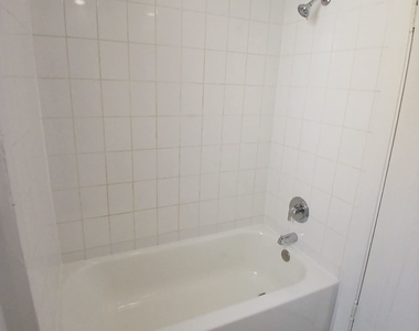 4644 W Palmer Street - Photo Thumbnail 7