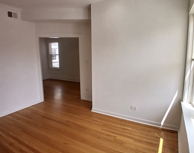 4644 W Palmer Street - Photo Thumbnail 2