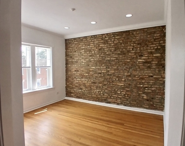4644 W Palmer Street - Photo Thumbnail 1
