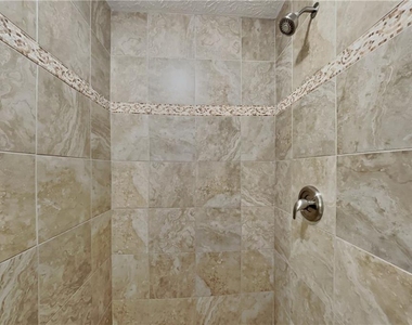 904 Branford Lane Nw - Photo Thumbnail 10