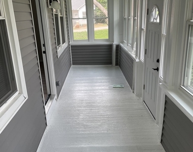 8370 Archer Avenue - Photo Thumbnail 8