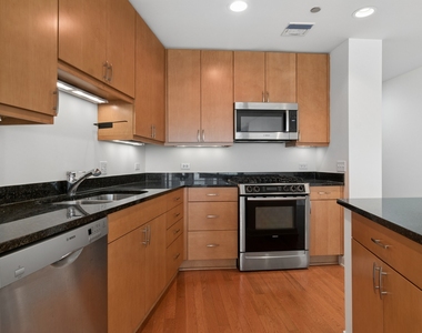 60 E Monroe Street - Photo Thumbnail 1