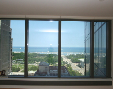 60 E Monroe Street - Photo Thumbnail 6