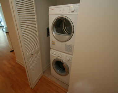 60 E Monroe Street - Photo Thumbnail 12