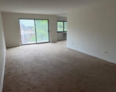 401 S Grove Avenue - Photo Thumbnail 7