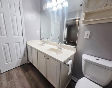 4645 Valais Court - Photo Thumbnail 9