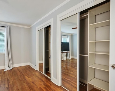 1466 E Rock Springs Road Ne - Photo Thumbnail 14