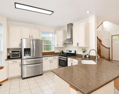 1896 Keystone Place - Photo Thumbnail 11