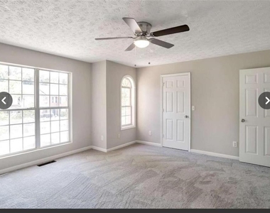 3833 Waldrop Lane - Photo Thumbnail 3