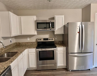 3833 Waldrop Lane - Photo Thumbnail 8