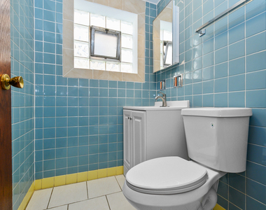 6238 W 63rd Street - Photo Thumbnail 17