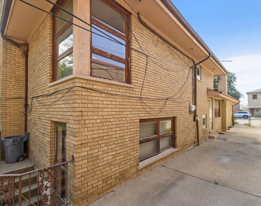 6238 W 63rd Street - Photo Thumbnail 29