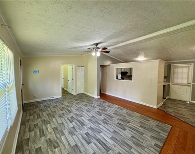 7 Sherwood Loop - Photo Thumbnail 7