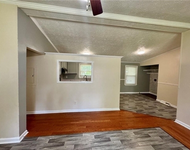 7 Sherwood Loop - Photo Thumbnail 14