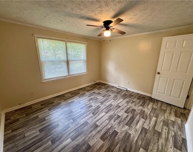 7 Sherwood Loop - Photo Thumbnail 32