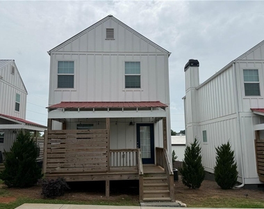 768 Grove Street - Photo Thumbnail 15