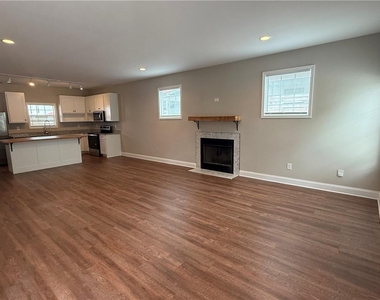 768 Grove Street - Photo Thumbnail 2