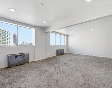 215 Piedmont Avenue Ne - Photo Thumbnail 4