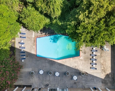 215 Piedmont Avenue Ne - Photo Thumbnail 16