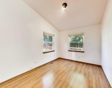 362 Chaparral Circle - Photo Thumbnail 15