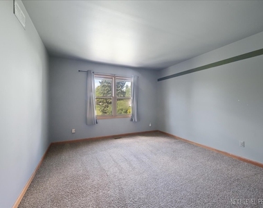 13 Saddlewood Court - Photo Thumbnail 18