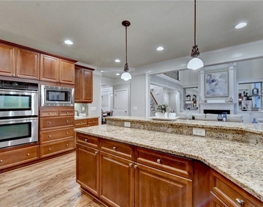 9848 Talisman Drive - Photo Thumbnail 33