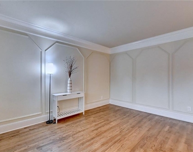 9848 Talisman Drive - Photo Thumbnail 10