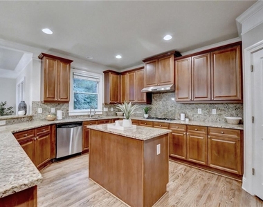 9848 Talisman Drive - Photo Thumbnail 27