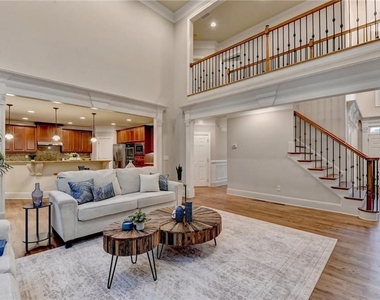 9848 Talisman Drive - Photo Thumbnail 14