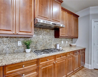 9848 Talisman Drive - Photo Thumbnail 32