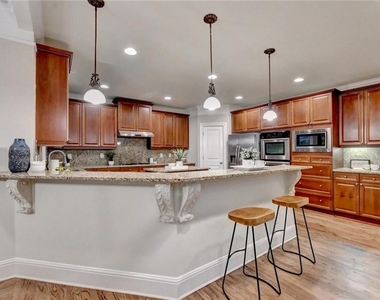 9848 Talisman Drive - Photo Thumbnail 23