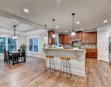9848 Talisman Drive - Photo Thumbnail 21